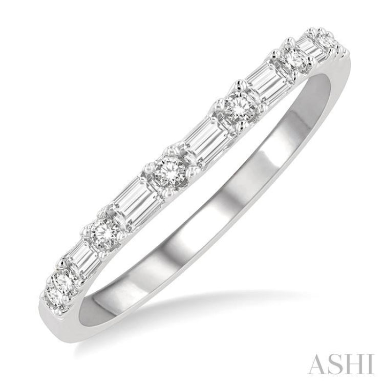 1/3 Ctw Baguette and Round Cut Diamond Wedding Band in 14K White Gold 1/3 Ctw Baguette and Round Cut Diamond Wedding Band in 14K White Gold