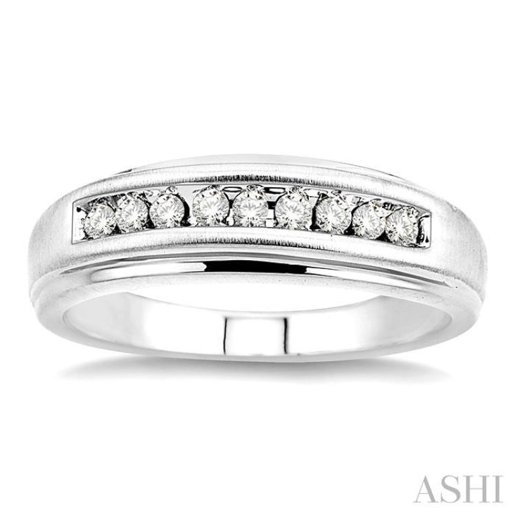 1/6 Ctw Round Diamond Men's Ring in 10K White Gold 1/6 Ctw Round Diamond Men's Ring in 10K White Gold
