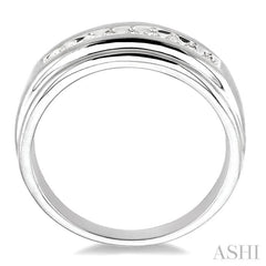 1/6 Ctw Round Diamond Men's Ring in 10K White Gold 1/6 Ctw Round Diamond Men's Ring in 10K White Gold