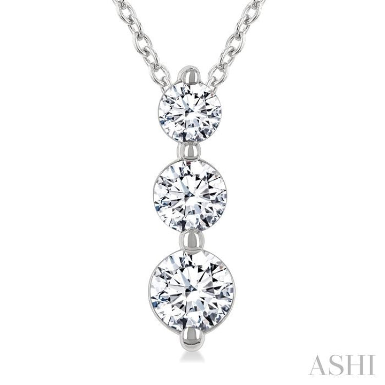 1/2 Ctw Round Cut Diamond Three-Stone Snowman Pendant With Chain in 14K White Gold 1/2 Ctw Round Cut Diamond Three-Stone Snowman Pendant With Chain in 14K White Gold