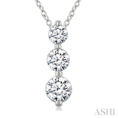 1/2 Ctw Round Cut Diamond Three-Stone Snowman Pendant With Chain in 14K White Gold 1/2 Ctw Round Cut Diamond Three-Stone Snowman Pendant With Chain in 14K White Gold