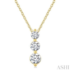 1/2 Ctw Round Cut Diamond Three-Stone Snowman Pendant With Chain in 14K Yellow Gold 1/2 Ctw Round Cut Diamond Three-Stone Snowman Pendant With Chain in 14K Yellow Gold