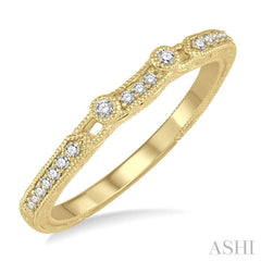 1/10 Ctw Round Cut Diamond Wedding Band in 14K Yellow Gold 1/10 Ctw Round Cut Diamond Wedding Band in 14K Yellow Gold