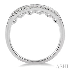 1/5 Ctw Round Cut Diamond Wedding Band in 14K White Gold 1/5 Ctw Round Cut Diamond Wedding Band in 14K White Gold