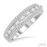 1/2 Ctw Art Deco Split Shank Baguette & Round Cut Diamond Wedding Band in 14K White Gold