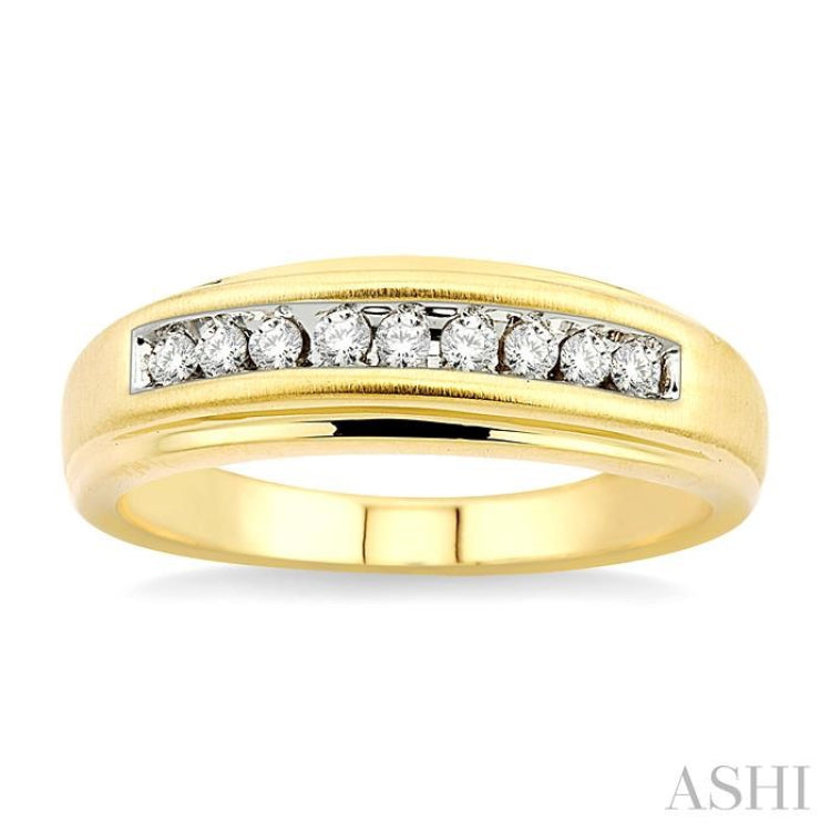 1/6 Ctw Round Diamond Men's Ring in 10K Yellow Gold 1/6 Ctw Round Diamond Men's Ring in 10K Yellow Gold