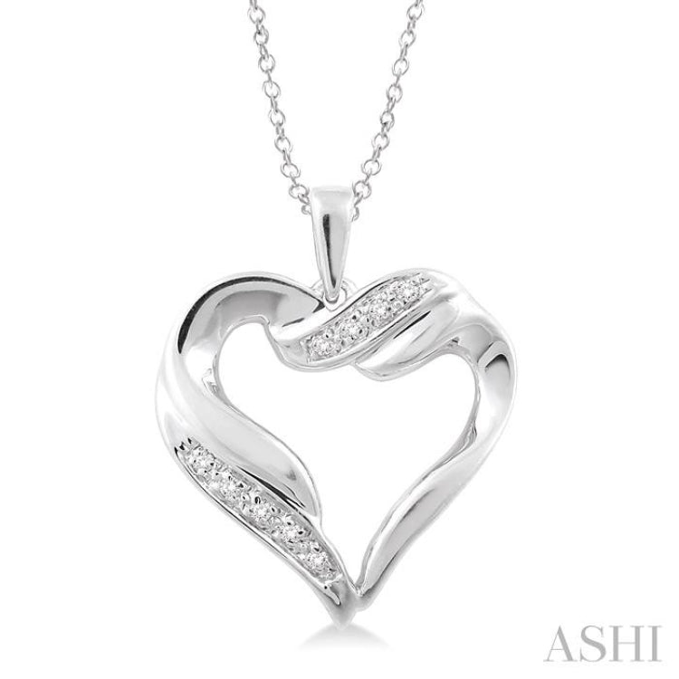 1/20 Ctw Single Cut Diamond Heart Pendant in Sterling Silver with Chain 1/20 Ctw Single Cut Diamond Heart Pendant in Sterling Silver with Chain