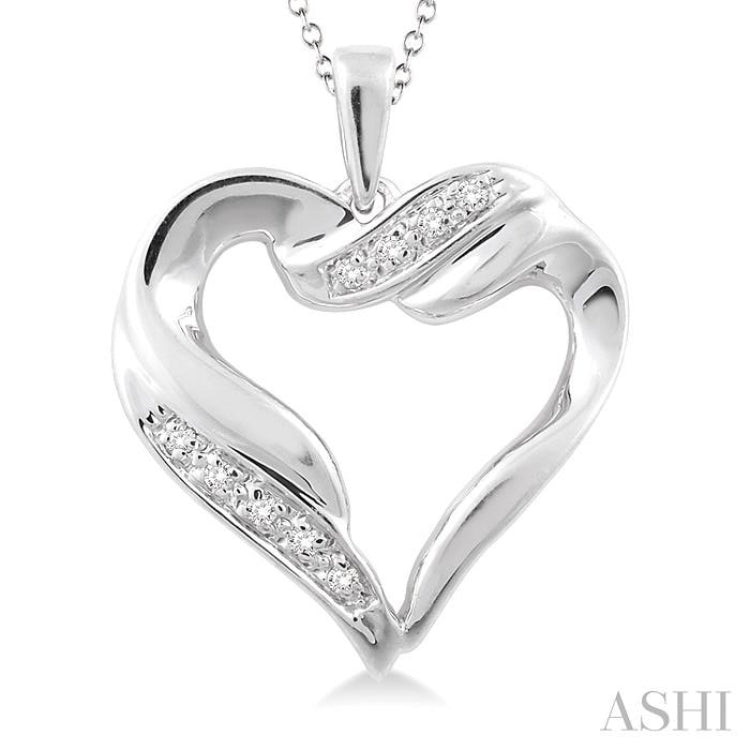 1/20 Ctw Single Cut Diamond Heart Pendant in Sterling Silver with Chain 1/20 Ctw Single Cut Diamond Heart Pendant in Sterling Silver with Chain