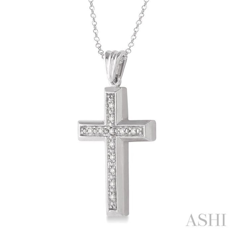 1/20 Ctw Single Cut Diamond Cross Pendant in Sterling Silver with Chain 1/20 Ctw Single Cut Diamond Cross Pendant in Sterling Silver with Chain