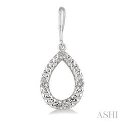 1/20 ctw Round Cut Diamond Earrings in Sterling Silver 1/20 ctw Round Cut Diamond Earrings in Sterling Silver