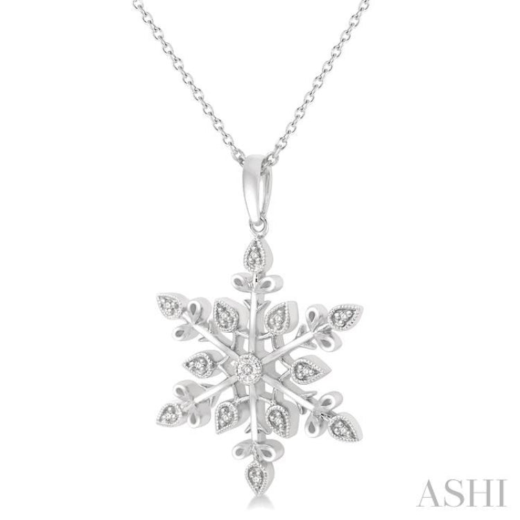 1/20 Ctw Snowflake Lattice Round Cut Diamond Pendant With Chain in Sterling Silver 1/20 Ctw Snowflake Lattice Round Cut Diamond Pendant With Chain in Sterling Silver