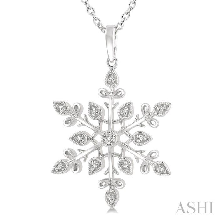 1/20 Ctw Snowflake Lattice Round Cut Diamond Pendant With Chain in Sterling Silver 1/20 Ctw Snowflake Lattice Round Cut Diamond Pendant With Chain in Sterling Silver