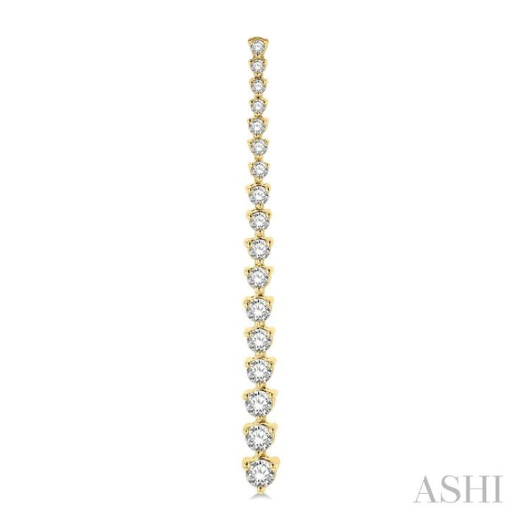 1 1/2 Ctw Round Cut Diamond Riviera Drop Earring in 14K Yellow Gold 1 1/2 Ctw Round Cut Diamond Riviera Drop Earring in 14K Yellow Gold