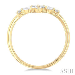 1/4 ctw Chevron Centerpiece Marquise and Round Cut Diamond Wedding Band in 14K Yellow Gold 1/4 ctw Chevron Centerpiece Marquise and Round Cut Diamond Wedding Band in 14K Yellow Gold