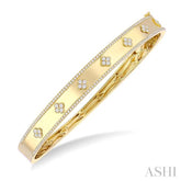 3/4 Ctw Round Cut Diamond Clover Fashion Bangle in 14K Yellow Gold