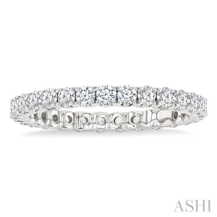 1 Ctw Round Cut Diamond Eternity Wedding Band in 14K White Gold
