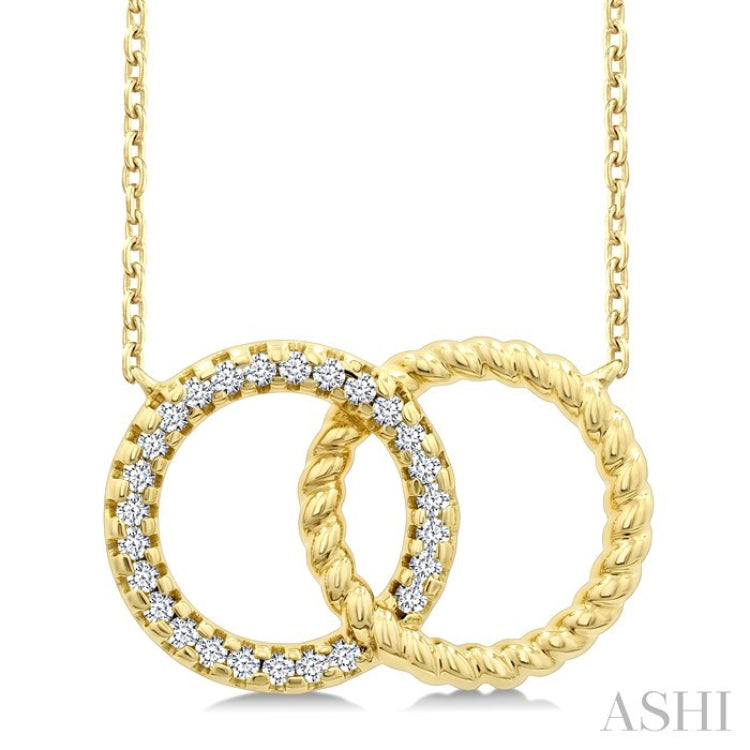 1/10 Ctw Round Cut Diamond Interlocked Circle Fashion Petite Pendant With Chain in 10K Yellow Gold