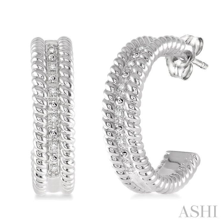 1/20 ctw Single Cut Diamond Fashion Earrings in Sterling Silver
