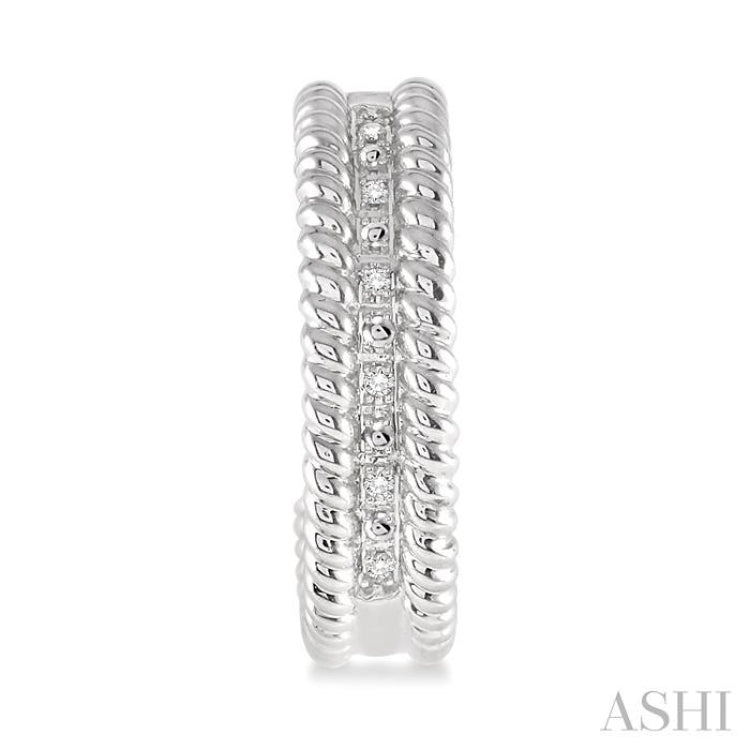 1/20 ctw Single Cut Diamond Fashion Earrings in Sterling Silver