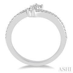 1/4 ctw Cross Over Shank Round Cut Diamond 2Stone Ring in 14K White Gold