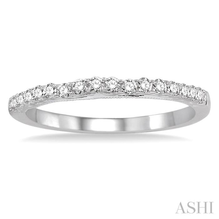 1/4 Ctw Round Cut Diamond Wedding Band in 14K White Gold