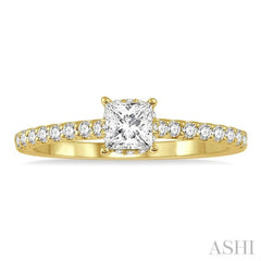 1/5 ctw Princess Shape Round Cut Diamond Semi Mount Engagement Ring in 14K Yellow Gold