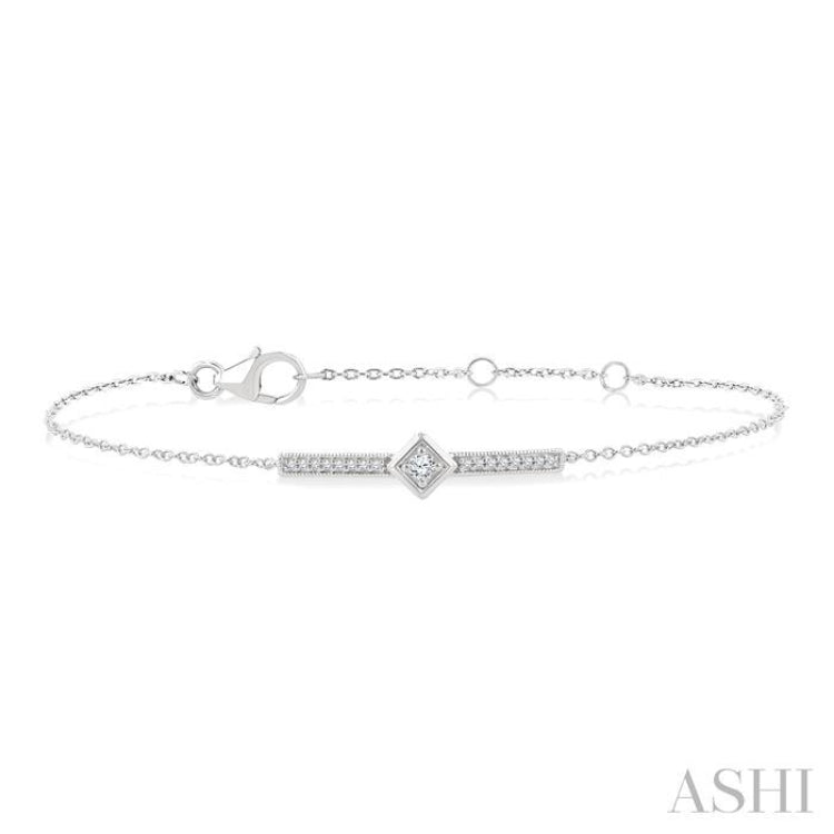 1/10 Ctw Round Cut Diamond Horizontal Bar Fashion Chain Bracelet in 10K White Gold