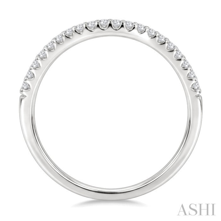 1/5 Ctw Round Diamond Wedding Band in 14K White Gold
