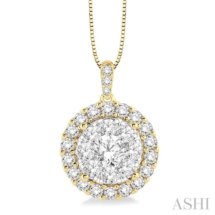 1 Ctw Round Cut Diamond Lovebright Pendant in 14K Yellow and White Gold with Chain