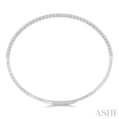 1 Ctw Round Cut Diamond Halfway Straight Flex Bangle in 14K White Gold