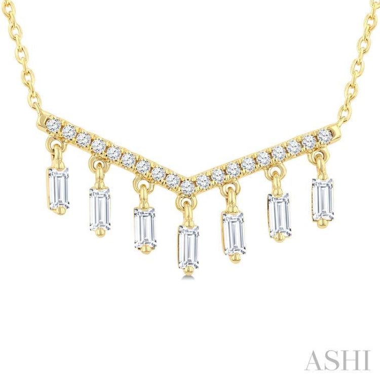 1/2 Ctw Mini Chandelier Baguette and Round Cut Diamond Fashion Necklace in 14K Yellow Gold