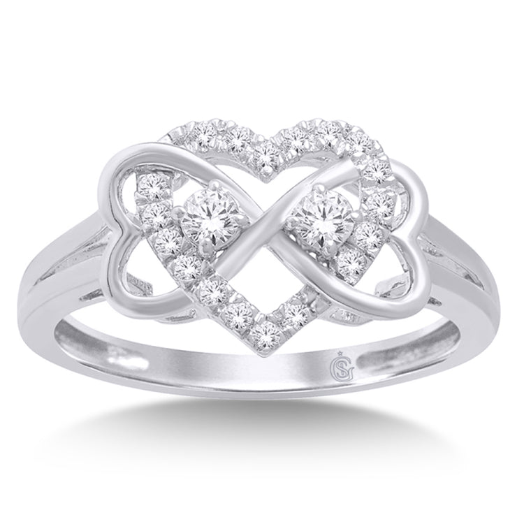 10K White Gold 1/4 Ct.Tw. Diamond Heart Ring