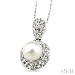 Pearl & Halo Diamond Pendant