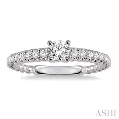 Round Shape Semi-Mount Diamond Engagement Ring