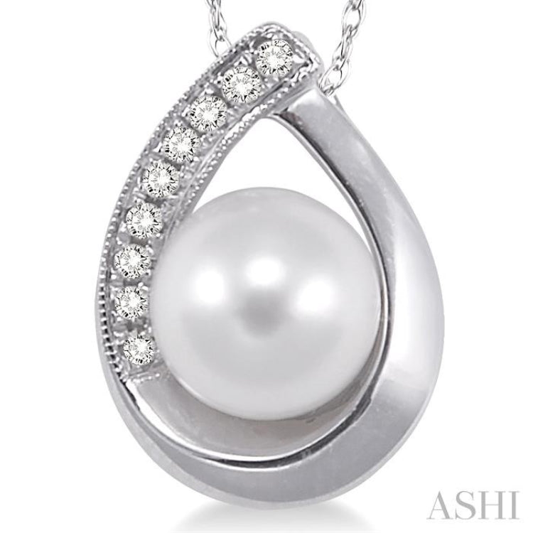 6.5 MM Round Shape Cultured Pearl and 1/20 Ctw Round Cut Diamond Pendant in 10K White Gold with Chain