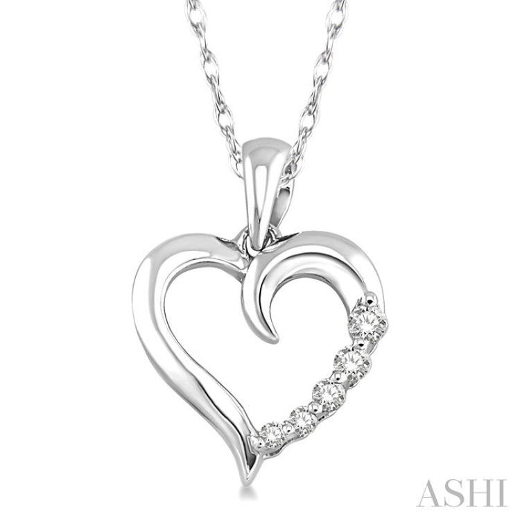 1/10 Ctw Round Cut Diamond Heart Shape Journey Pendant in 10K White Gold with Chain