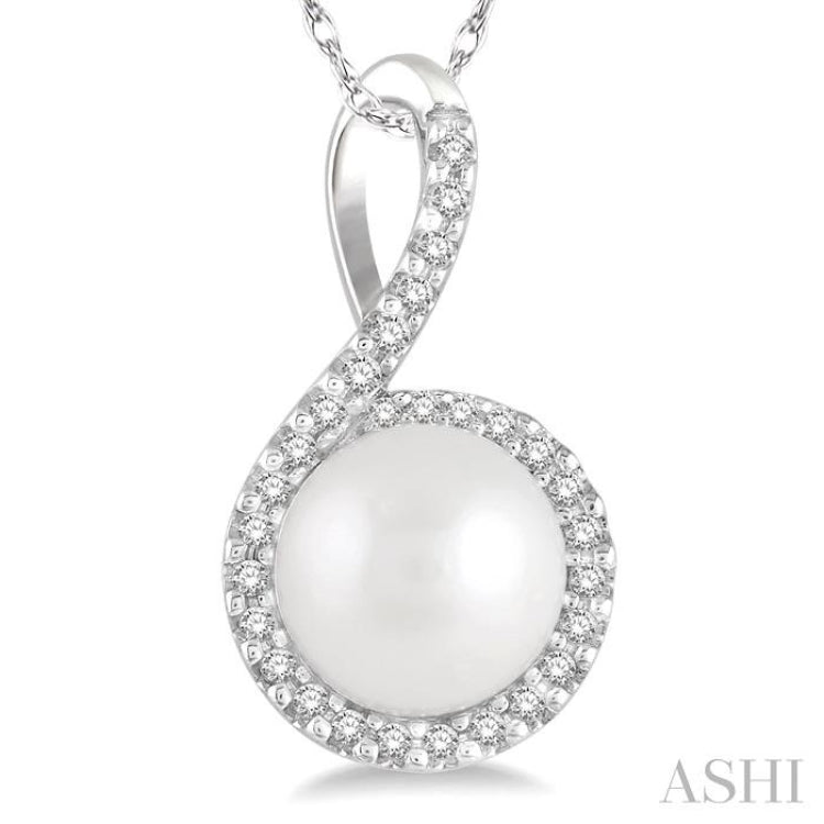 7x7 MM Round Shape Center Cultured Pearl and 1/10 Ctw Round Cut Diamond Pendant With Chain in 10K White Gold
