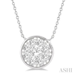1/2 Ctw Round Shape Lovebright Diamond Pendant With Chain in 14K White Gold