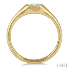 Lovebright Essential Diamond Signet Ring