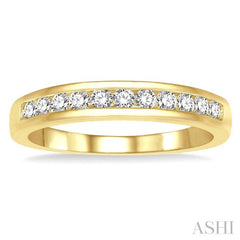 1/3 Ctw Channel Set 11 Stone Round Cut Diamond Wedding Band in 14K Yellow Gold