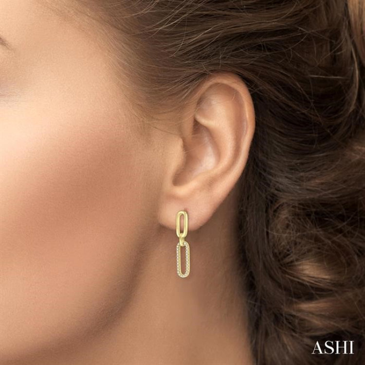 1/6 Ctw Round Cut Diamond Paperclip Earring in 14K Yellow Gold