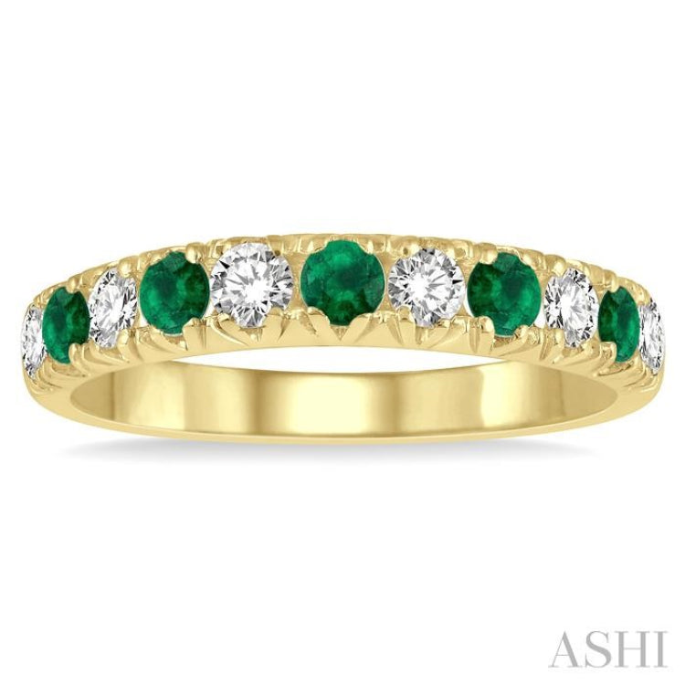 2.6 MM Emerald and 3/8 ctw Round Cut Diamond Precious Wedding Band in 14K Yellow Gold