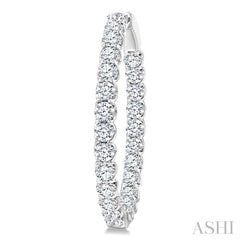 5 Ctw Inside-Out Round Cut Diamond Oval Shape Hoop Earrings in 14K White Gold