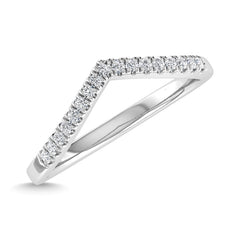 Diamond 1/6 Ct.Tw. Chevron Band in 14K White Gold