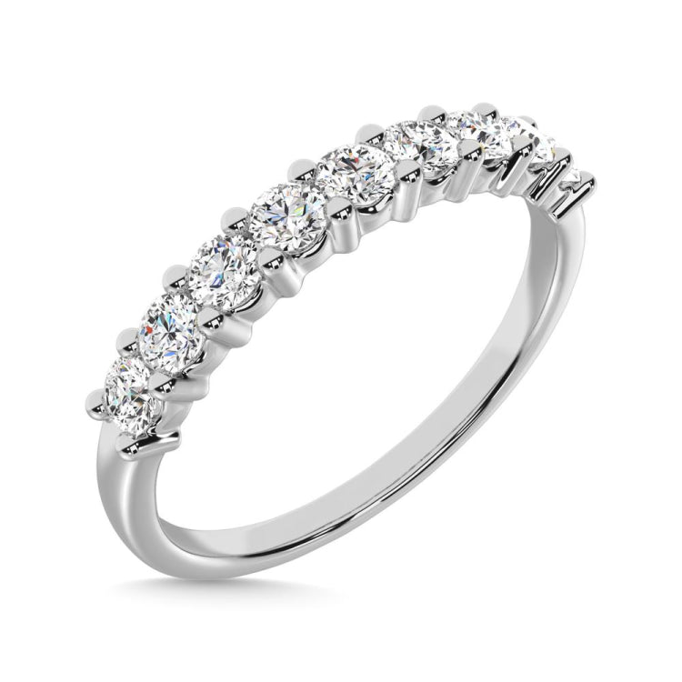 Diamond 1/2 ct tw Round Cut One Row Ring in 14K White Gold