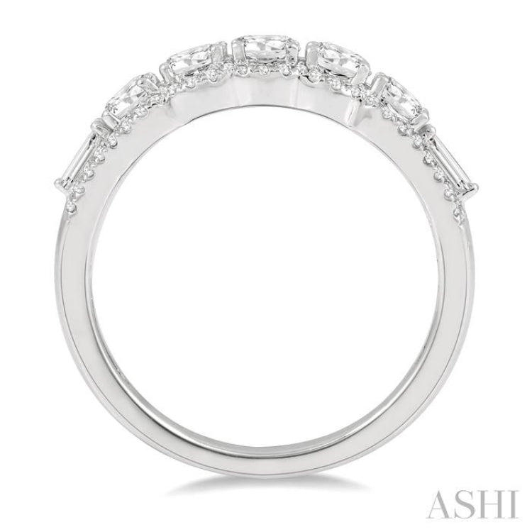 5 Stone Diamond Fashion Ring