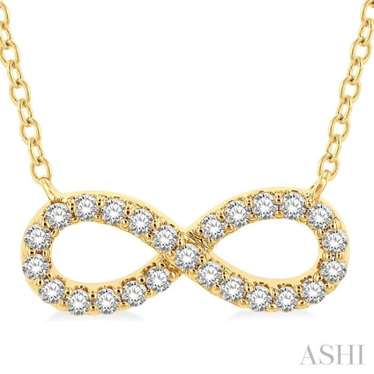 1/4 Ctw Round Cut Diamond Infinity Pendant With Chain in 14K Yellow Gold