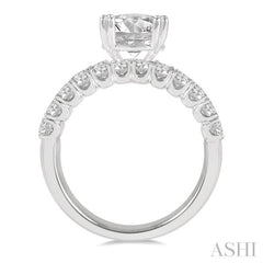 Round Shape Semi-Mount Diamond Engagement Ring