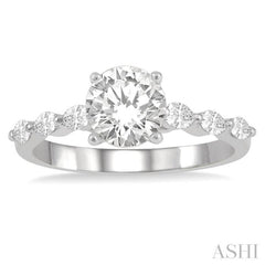 Round Shape Semi-Mount Diamond Engagement Ring