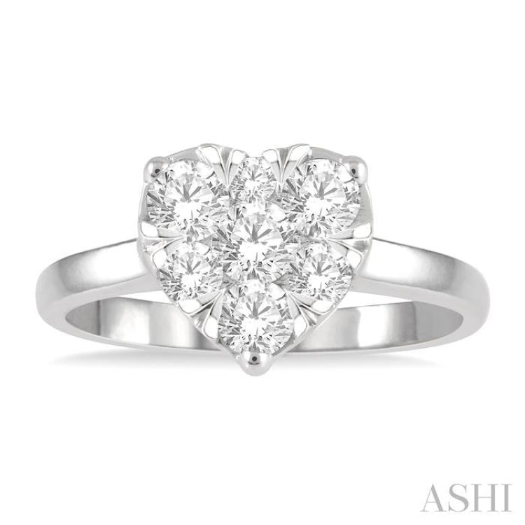 Heart Shape Lovebright Essential Diamond Ring